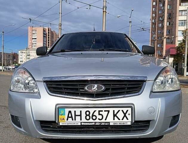 Серый ВАЗ 2170 Priora, объемом двигателя 1.6 л и пробегом 122 тыс. км за 3900 $, фото 1 на Automoto.ua