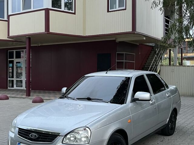 Сірий ВАЗ 2170 Priora, об'ємом двигуна 1.6 л та пробігом 95 тис. км за 3750 $, фото 1 на Automoto.ua
