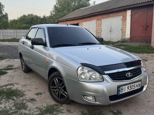 Сірий ВАЗ 2170 Priora, об'ємом двигуна 1.6 л та пробігом 370 тис. км за 2750 $, фото 1 на Automoto.ua