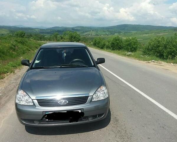 Сірий ВАЗ 2170 Priora, об'ємом двигуна 1.6 л та пробігом 94 тис. км за 4600 $, фото 1 на Automoto.ua