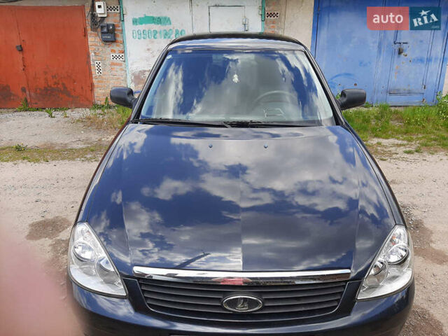 Синий ВАЗ 2170 Priora, объемом двигателя 1.6 л и пробегом 37 тыс. км за 4000 $, фото 1 на Automoto.ua