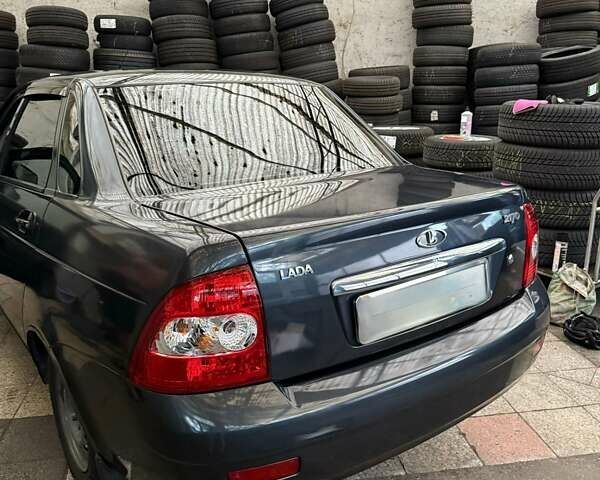 Синій ВАЗ 2170 Priora, об'ємом двигуна 1.6 л та пробігом 235 тис. км за 3500 $, фото 1 на Automoto.ua