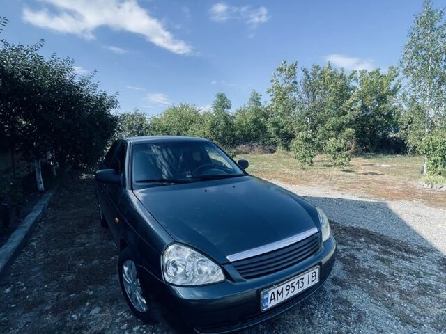 Зелений ВАЗ 2170 Priora, об'ємом двигуна 0 л та пробігом 295 тис. км за 2199 $, фото 1 на Automoto.ua