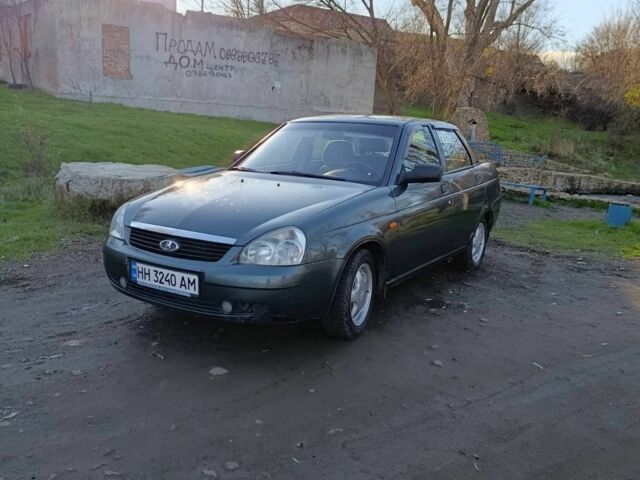 Зеленый ВАЗ 2170 Priora, объемом двигателя 1.6 л и пробегом 160 тыс. км за 2800 $, фото 1 на Automoto.ua