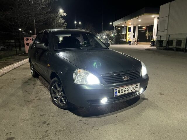 Зеленый ВАЗ 2170 Priora, объемом двигателя 1.6 л и пробегом 158 тыс. км за 2150 $, фото 1 на Automoto.ua