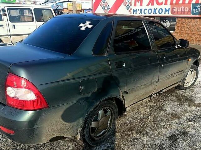 Зелений ВАЗ 2170 Priora, об'ємом двигуна 1.6 л та пробігом 380 тис. км за 2600 $, фото 1 на Automoto.ua