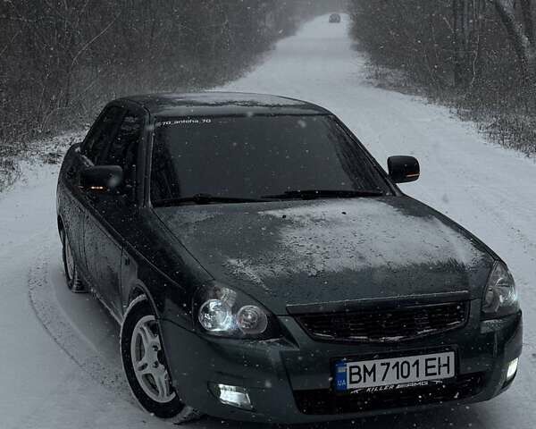 Зеленый ВАЗ 2170 Priora, объемом двигателя 1.6 л и пробегом 282 тыс. км за 3800 $, фото 1 на Automoto.ua