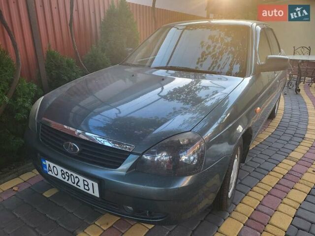 Зеленый ВАЗ 2170 Priora, объемом двигателя 1.6 л и пробегом 125 тыс. км за 2400 $, фото 1 на Automoto.ua