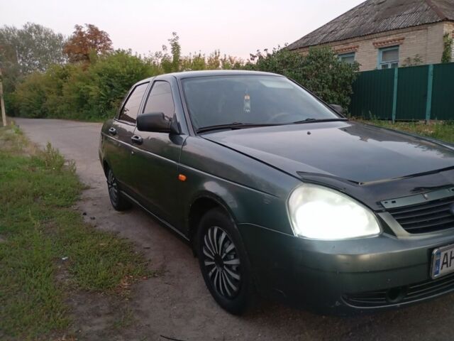 Зелений ВАЗ 2170 Priora, об'ємом двигуна 1.6 л та пробігом 1 тис. км за 1750 $, фото 1 на Automoto.ua