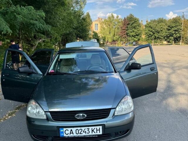 Зелений ВАЗ 2170 Priora, об'ємом двигуна 1.6 л та пробігом 210 тис. км за 2600 $, фото 1 на Automoto.ua