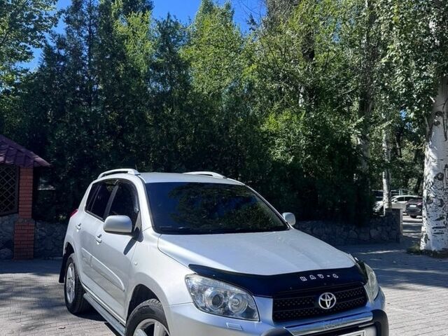Зеленый ВАЗ 2170 Priora, объемом двигателя 1.6 л и пробегом 147 тыс. км за 1850 $, фото 1 на Automoto.ua