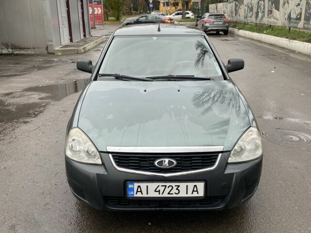 Зеленый ВАЗ 2170 Priora, объемом двигателя 1.6 л и пробегом 220 тыс. км за 2300 $, фото 1 на Automoto.ua