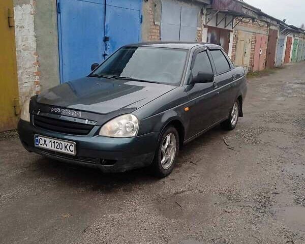 Зеленый ВАЗ 2170 Priora, объемом двигателя 1.6 л и пробегом 306 тыс. км за 2500 $, фото 1 на Automoto.ua
