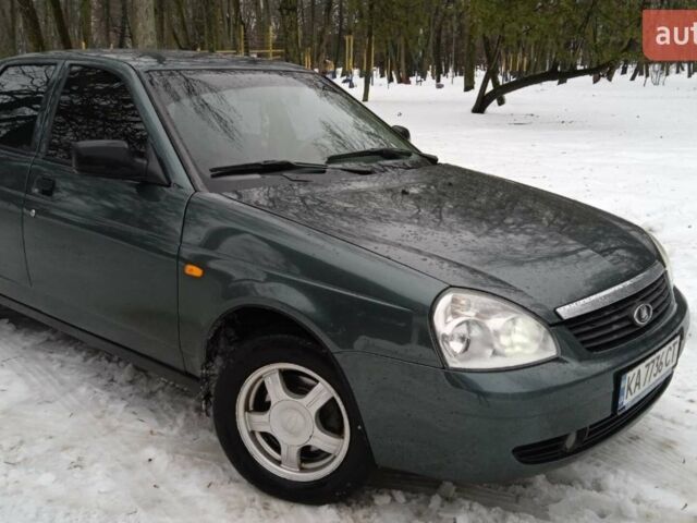 Зеленый ВАЗ 2170 Priora, объемом двигателя 1.6 л и пробегом 205 тыс. км за 3650 $, фото 1 на Automoto.ua