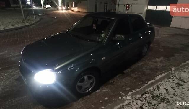 Зелений ВАЗ 2170 Priora, об'ємом двигуна 1.6 л та пробігом 154 тис. км за 2499 $, фото 1 на Automoto.ua