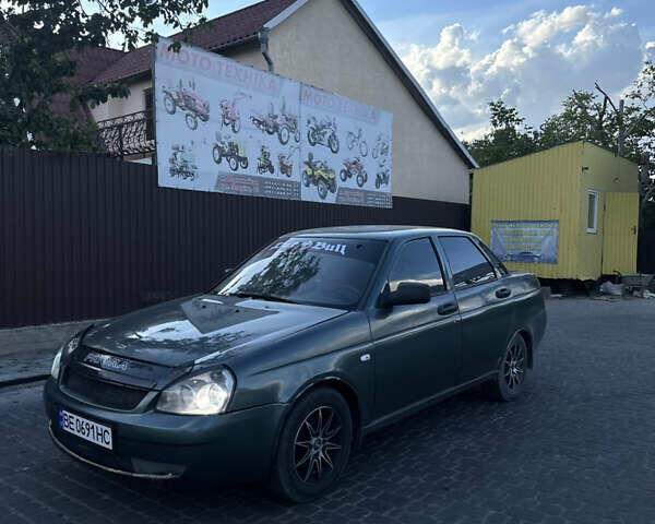 Зелений ВАЗ 2170 Priora, об'ємом двигуна 1.6 л та пробігом 235 тис. км за 2550 $, фото 1 на Automoto.ua