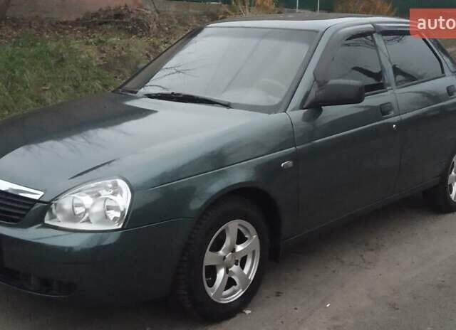 Зеленый ВАЗ 2170 Priora, объемом двигателя 1.6 л и пробегом 146 тыс. км за 3500 $, фото 1 на Automoto.ua
