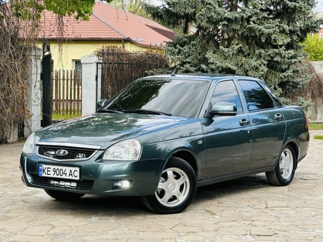 Зеленый ВАЗ 2170 Priora, объемом двигателя 1.6 л и пробегом 207 тыс. км за 4150 $, фото 1 на Automoto.ua