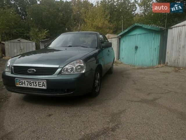 Зелений ВАЗ 2170 Priora, об'ємом двигуна 1.6 л та пробігом 370 тис. км за 2300 $, фото 1 на Automoto.ua