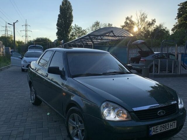 Зеленый ВАЗ 2170 Priora, объемом двигателя 1.6 л и пробегом 160 тыс. км за 2500 $, фото 1 на Automoto.ua