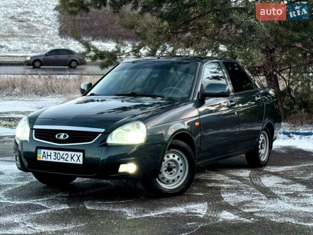 Зеленый ВАЗ 2170 Priora, объемом двигателя 1.6 л и пробегом 155 тыс. км за 3850 $, фото 1 на Automoto.ua