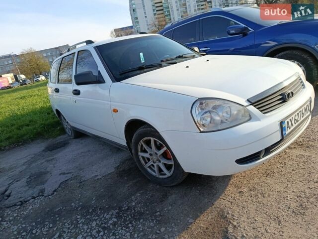 Белый ВАЗ 2171 Priora, объемом двигателя 1.6 л и пробегом 225 тыс. км за 2700 $, фото 1 на Automoto.ua