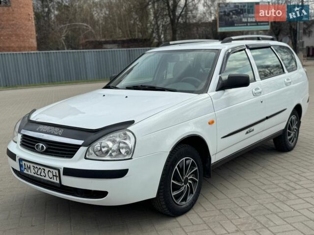 Белый ВАЗ 2171 Priora, объемом двигателя 1.6 л и пробегом 191 тыс. км за 2999 $, фото 1 на Automoto.ua