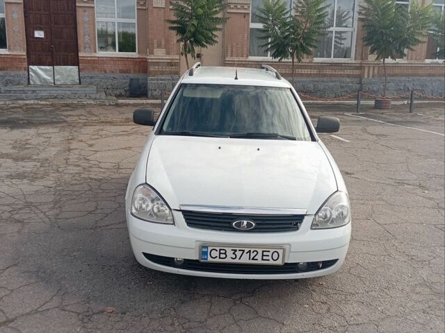 Белый ВАЗ 2171 Priora, объемом двигателя 1.6 л и пробегом 330 тыс. км за 1600 $, фото 1 на Automoto.ua