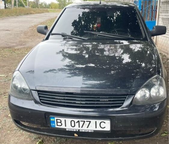 Черный ВАЗ 2171 Priora, объемом двигателя 1.6 л и пробегом 260 тыс. км за 3000 $, фото 1 на Automoto.ua