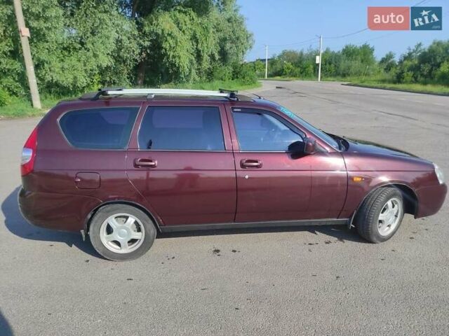 Красный ВАЗ 2171 Priora, объемом двигателя 1.6 л и пробегом 96 тыс. км за 3250 $, фото 1 на Automoto.ua
