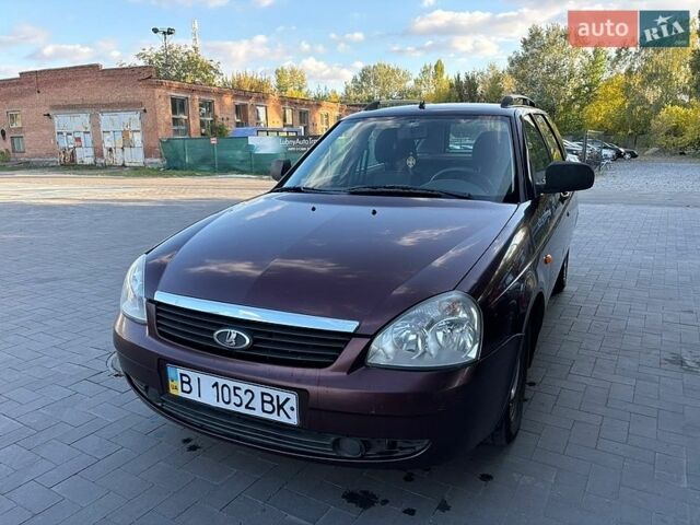 Червоний ВАЗ 2171 Priora, об'ємом двигуна 1.6 л та пробігом 200 тис. км за 1950 $, фото 1 на Automoto.ua