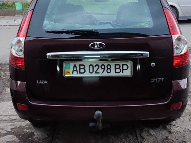 Червоний ВАЗ 2171 Priora, об'ємом двигуна 1.6 л та пробігом 102 тис. км за 4800 $, фото 1 на Automoto.ua