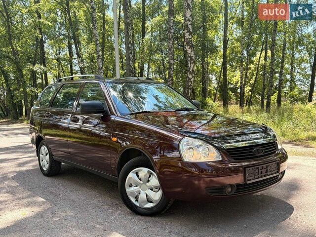 Красный ВАЗ 2171 Priora, объемом двигателя 1.6 л и пробегом 61 тыс. км за 3600 $, фото 1 на Automoto.ua