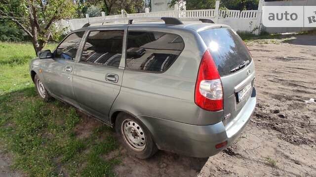 ВАЗ 2171 Priora, объемом двигателя 1.6 л и пробегом 270 тыс. км за 2600 $, фото 1 на Automoto.ua