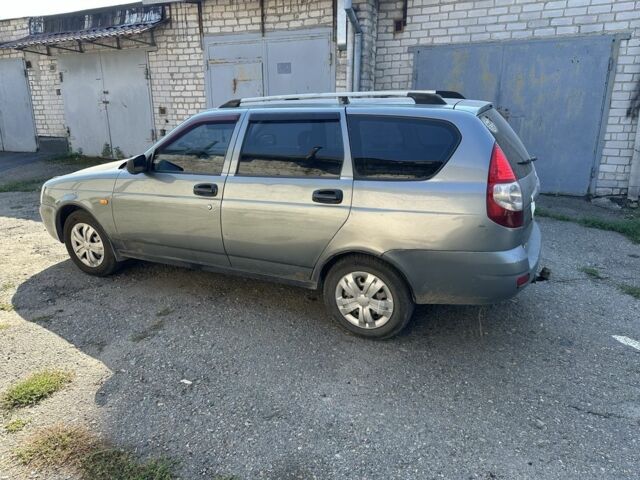 Сірий ВАЗ 2171 Priora, об'ємом двигуна 0 л та пробігом 300 тис. км за 1398 $, фото 1 на Automoto.ua