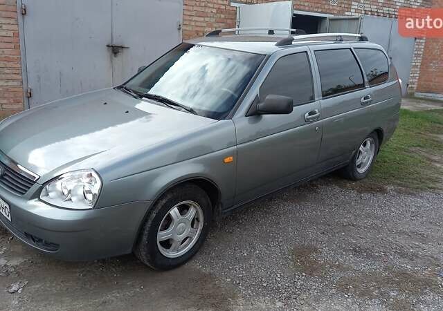 Серый ВАЗ 2171 Priora, объемом двигателя 1.6 л и пробегом 131 тыс. км за 2900 $, фото 1 на Automoto.ua