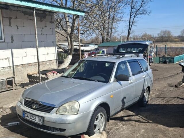 Серый ВАЗ 2171 Priora, объемом двигателя 1.6 л и пробегом 100 тыс. км за 2500 $, фото 1 на Automoto.ua