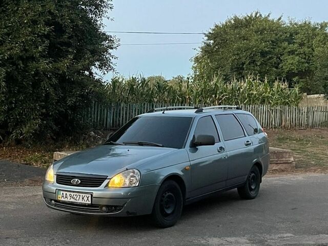 Сірий ВАЗ 2171 Priora, об'ємом двигуна 1.6 л та пробігом 260 тис. км за 2000 $, фото 1 на Automoto.ua