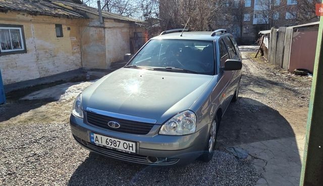 Серый ВАЗ 2171 Priora, объемом двигателя 1.6 л и пробегом 155 тыс. км за 4200 $, фото 1 на Automoto.ua