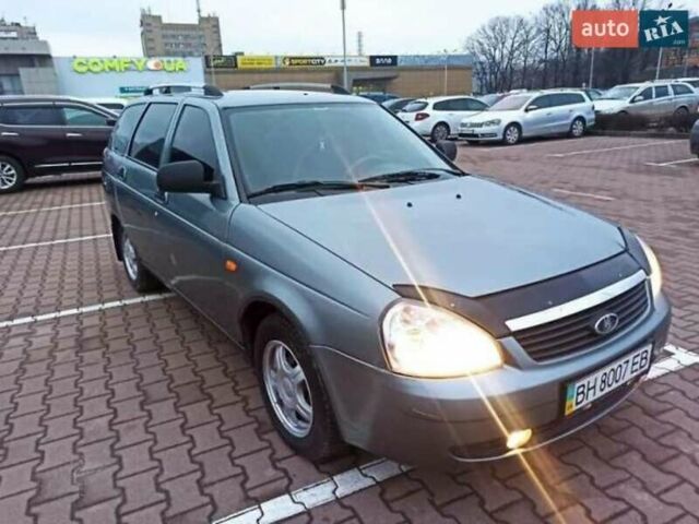 Серый ВАЗ 2171 Priora, объемом двигателя 1.6 л и пробегом 260 тыс. км за 1950 $, фото 1 на Automoto.ua