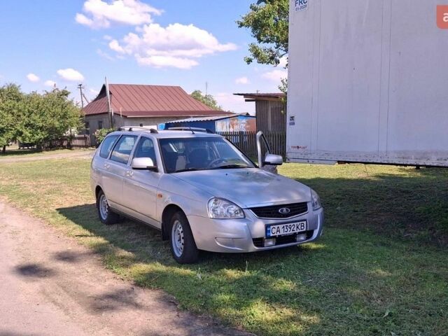 Сірий ВАЗ 2171 Priora, об'ємом двигуна 1.6 л та пробігом 225 тис. км за 2300 $, фото 1 на Automoto.ua