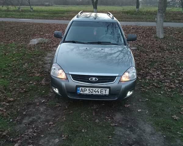Серый ВАЗ 2171 Priora, объемом двигателя 1.6 л и пробегом 177 тыс. км за 3500 $, фото 1 на Automoto.ua