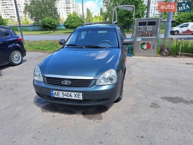 Зеленый ВАЗ 2171 Priora, объемом двигателя 1.6 л и пробегом 207 тыс. км за 2000 $, фото 1 на Automoto.ua