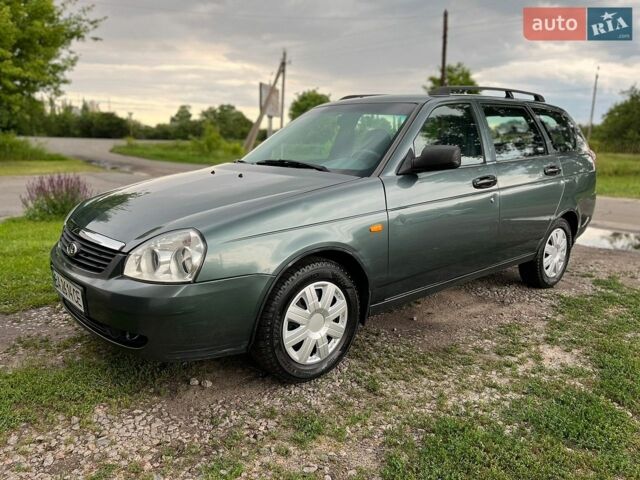 Зеленый ВАЗ 2171 Priora, объемом двигателя 1.6 л и пробегом 220 тыс. км за 2800 $, фото 1 на Automoto.ua