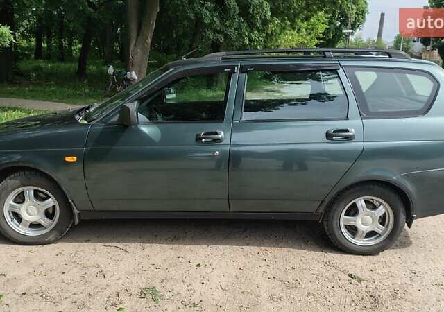 Зеленый ВАЗ 2171 Priora, объемом двигателя 1.6 л и пробегом 222 тыс. км за 2500 $, фото 1 на Automoto.ua