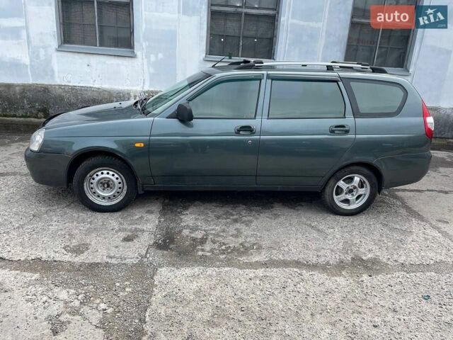 Зеленый ВАЗ 2171 Priora, объемом двигателя 1.6 л и пробегом 280 тыс. км за 1700 $, фото 1 на Automoto.ua