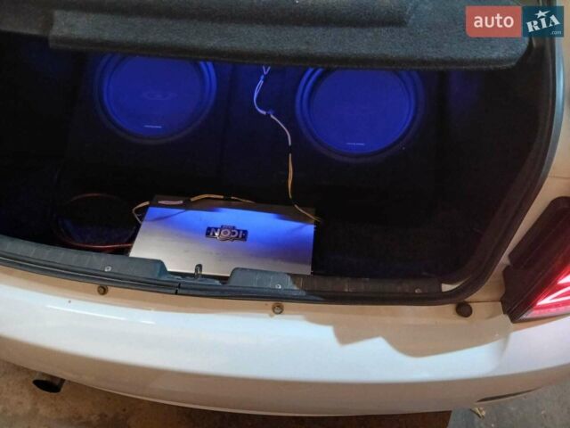 Білий ВАЗ 2172 Priora, об'ємом двигуна 1.6 л та пробігом 150 тис. км за 5500 $, фото 1 на Automoto.ua