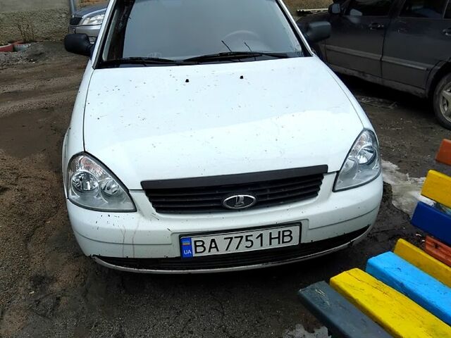 Білий ВАЗ 2172 Priora, об'ємом двигуна 1.6 л та пробігом 162 тис. км за 2300 $, фото 1 на Automoto.ua