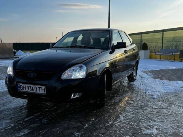 Чорний ВАЗ 2172 Priora, об'ємом двигуна 1.6 л та пробігом 130 тис. км за 1999 $, фото 1 на Automoto.ua