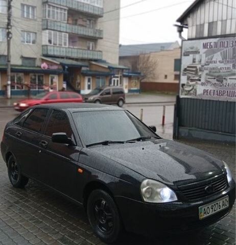 Черный ВАЗ 2172 Priora, объемом двигателя 0 л и пробегом 160 тыс. км за 1999 $, фото 1 на Automoto.ua